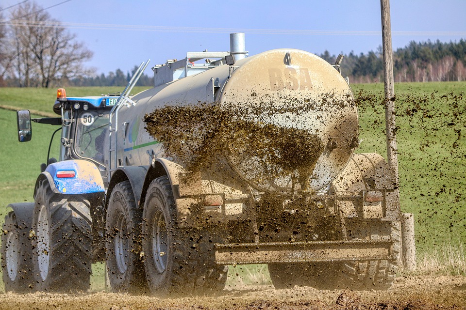 Dependência do mercado externo e conflitos geopolíticos preocupam setor de fertilizantes