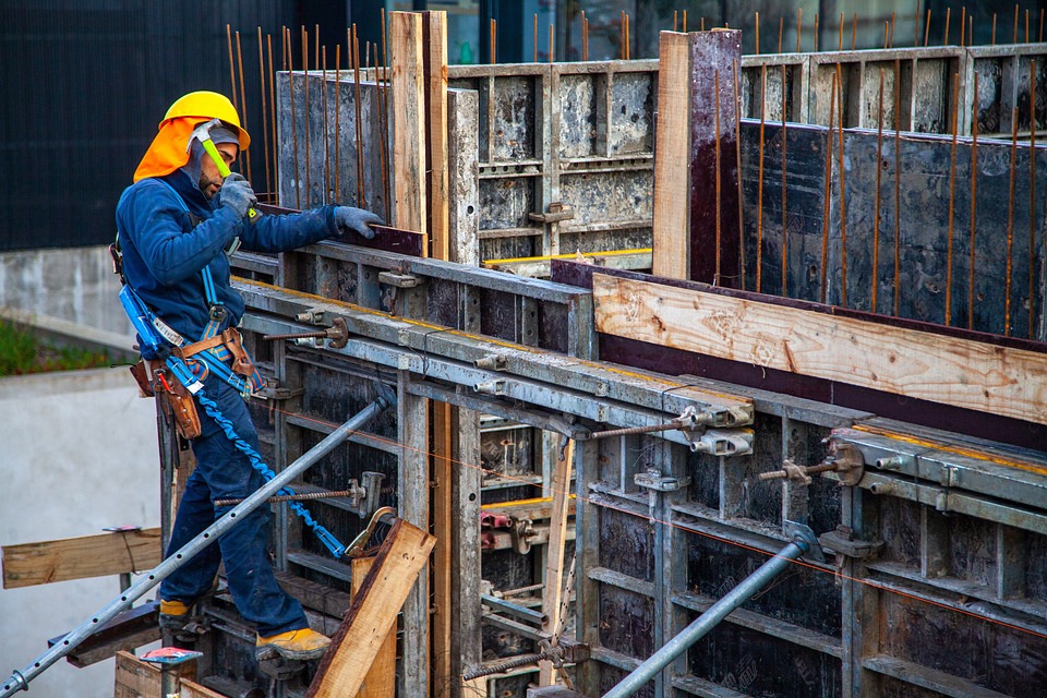 Índice Nacional da Construção Civil apresenta variação de 0,30% em setembro